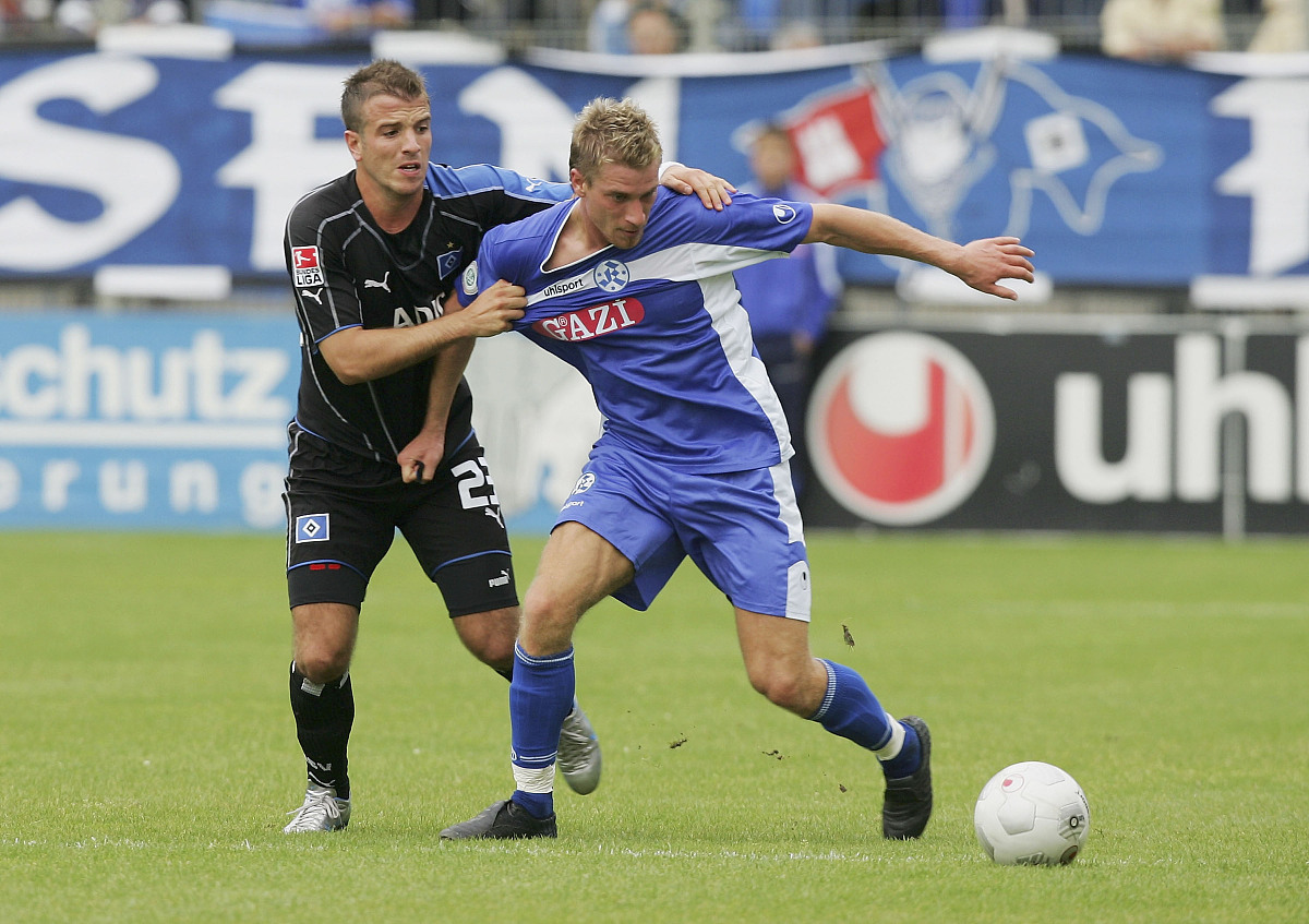 开云体育下载 -赛后比利亚雷亚尔备战社区盾，临场应变细节曝光，目标明确，更衣室氛围转暖的简单介绍