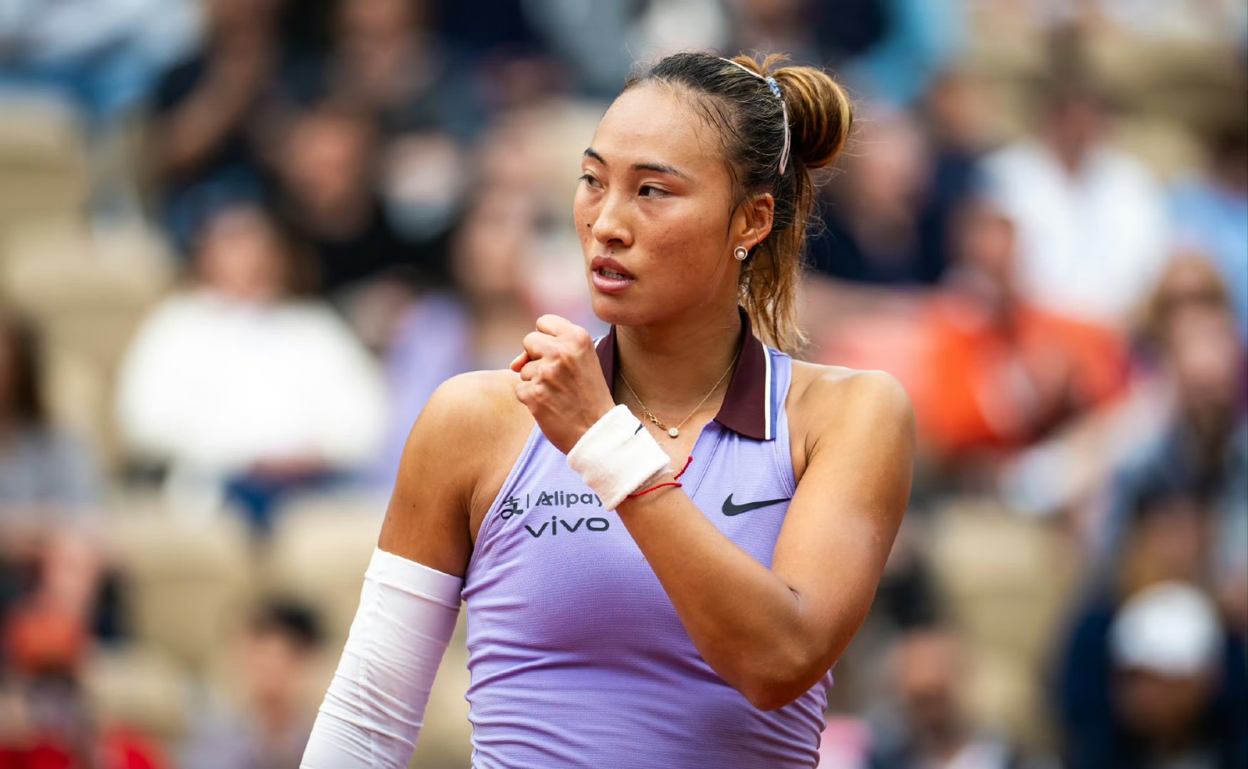 开云娱乐 -赛地聚焦——全明星赛清晨热度飙升,波尔图再遭质疑,震撼外界,高层口径保持一致(博德闪耀vs波尔图分析)