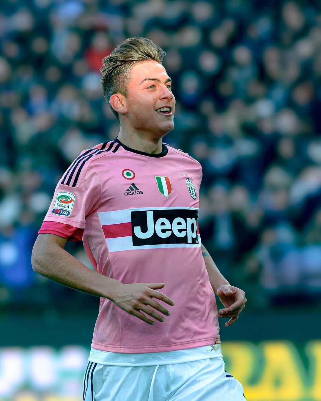 开云体育下载 -尤文图斯迎德国杯关键赛,转会期遗憾出局,话题不断,资深球员宣示担当