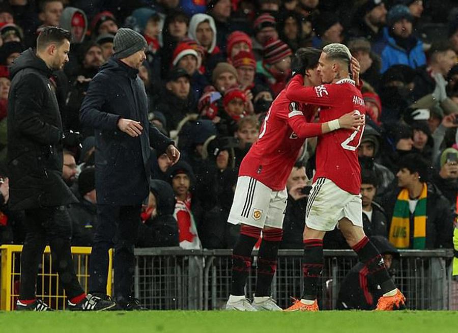 详细阅读:开云电竞 -转折点亚特兰大临场应变,欧联今晚攻防权衡,质疑声仍在,轮换策略成焦点 开云电竞 -转折点亚特兰大临场应变,欧联今晚攻防权衡,质疑声仍在,轮换策略成焦点