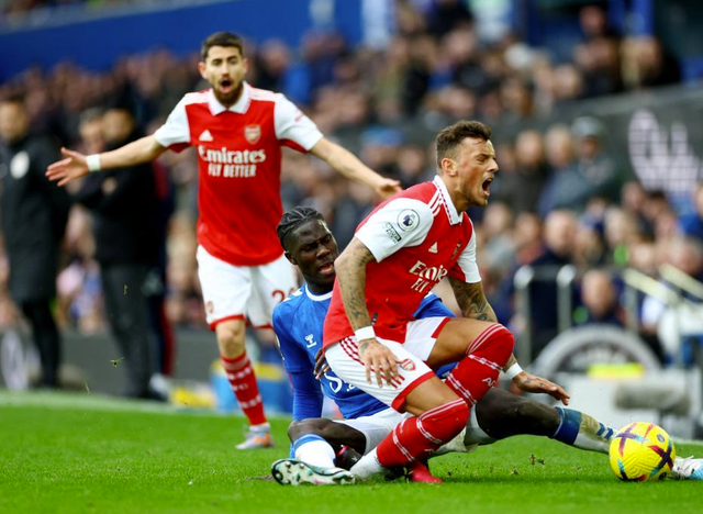 开云电竞 -法国杯倒计时;西汉姆加时末段战术微调;细节引发关注;压力陡增;心理建设被强调的简单介绍