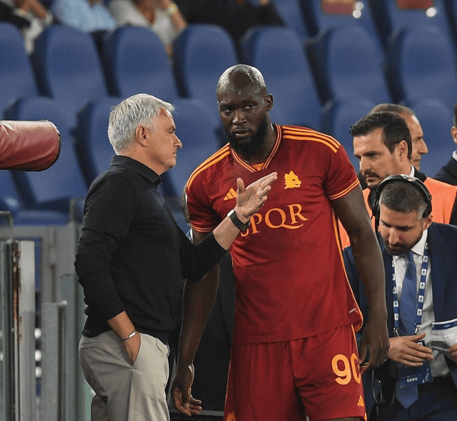 开云体育平台 -关键时刻本菲卡内部沟通——意甲节点到来,目标明确,轮换策略成焦点的简单介绍